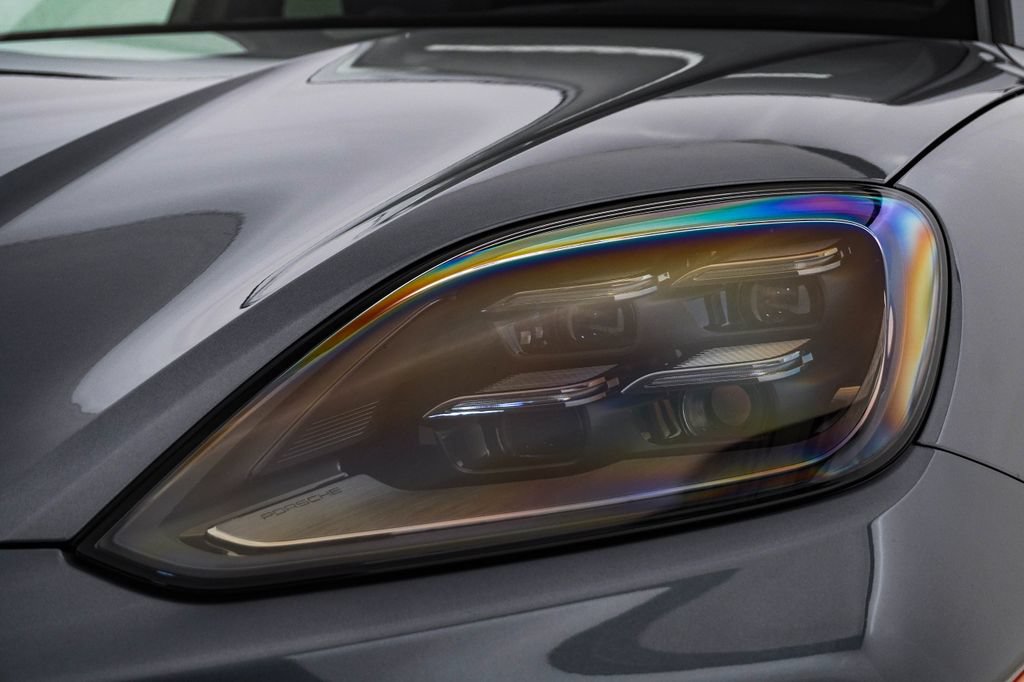 New 2026 Porsche Cayenne S AWD/4WD image 7