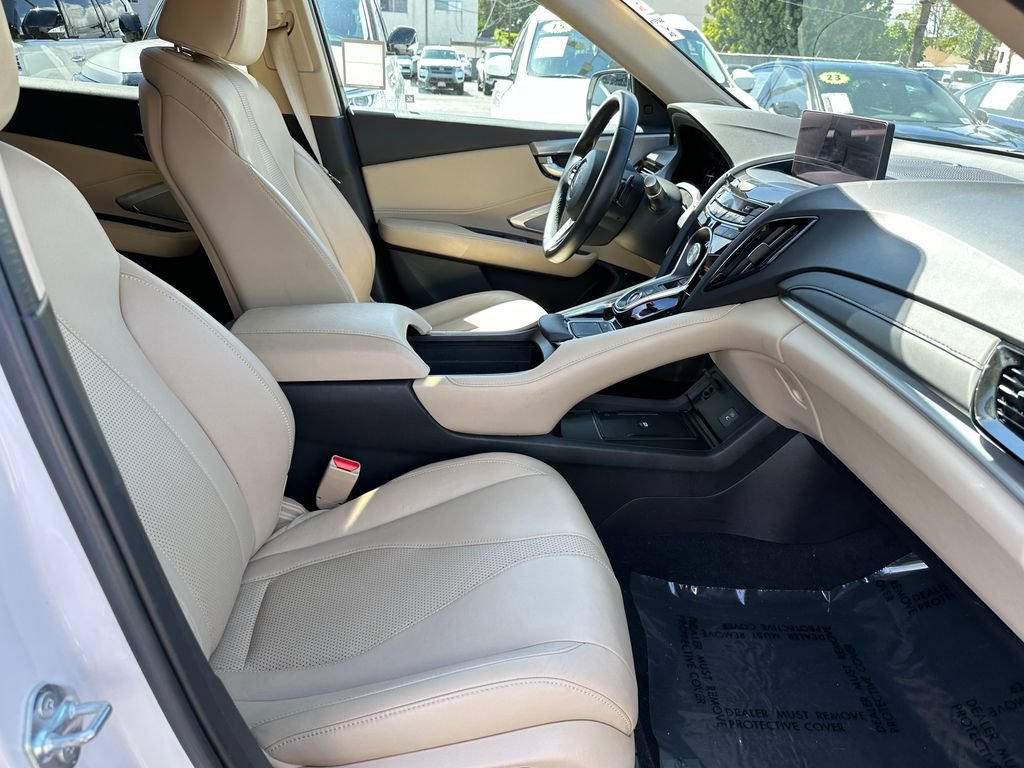 Used 2023 Acura RDX w/ Technology Package FWD image 16