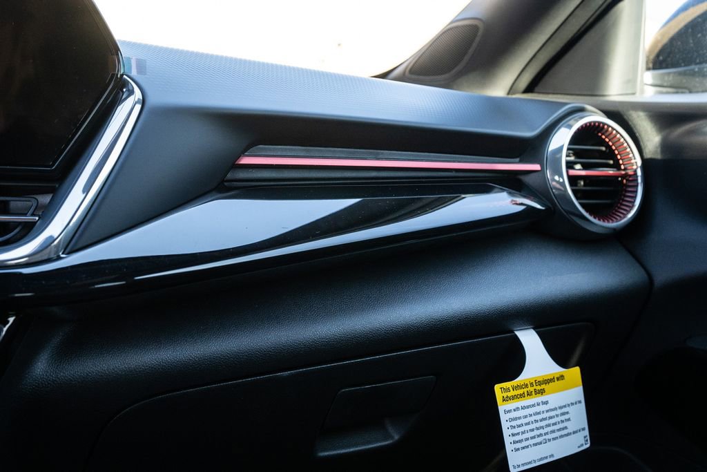 New 2026 Chevrolet Trax RS image 31