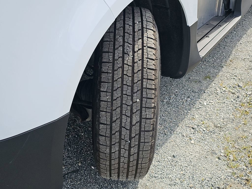 New 2025 Chevrolet Brightdrop 400 image 33