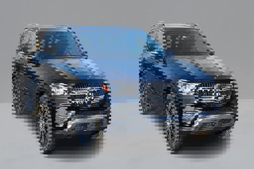 New 2026 Mercedes-Benz GLE 350 4MATIC image 3