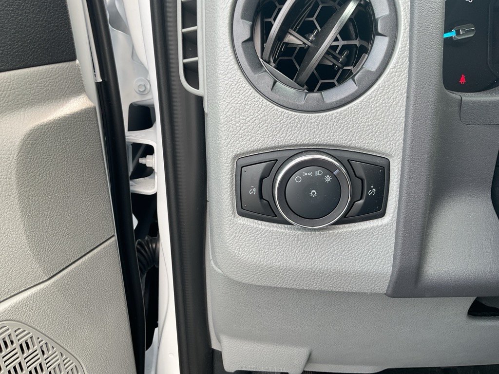 New 2025 Ford E-350 and Econoline 350 Super Duty w/ Driver's Safety Package RWD image 20