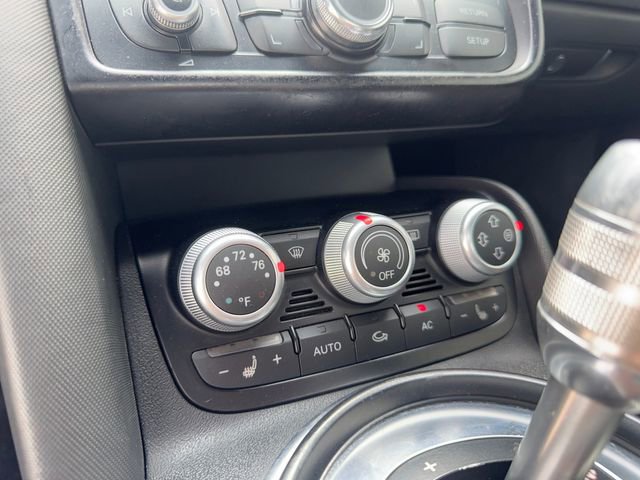 Used 2011 Audi R8 V8 AWD/4WD image 17