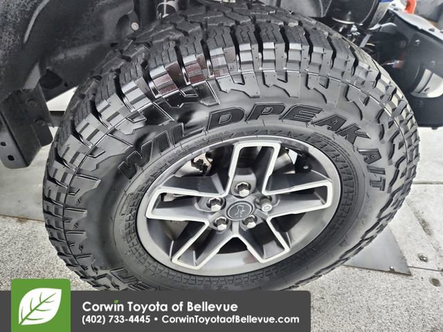 Used 2024 Jeep Gladiator Mojave w/ Technology Group image 34