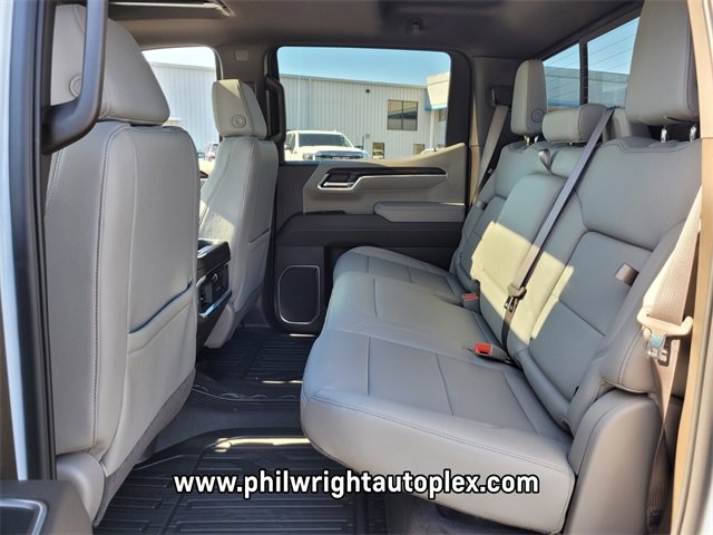 New 2026 GMC Sierra 1500 SLT image 13