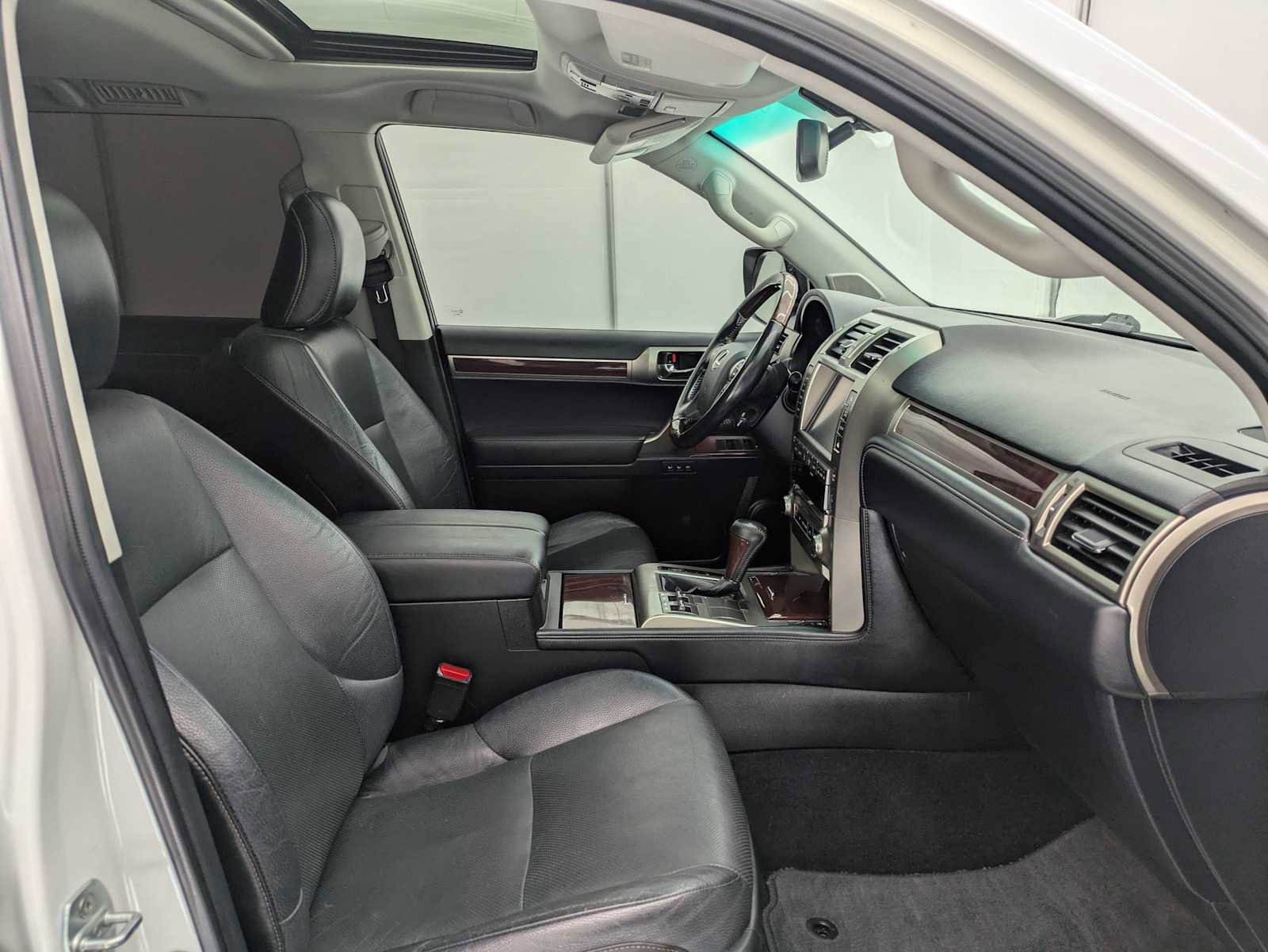 Used 2018 Lexus GX 460 Premium image 22