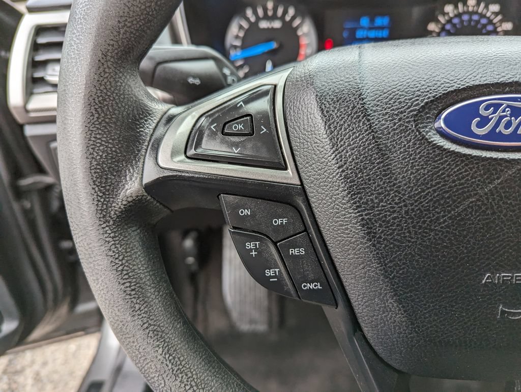 Used 2017 Ford Fusion S FWD image 16