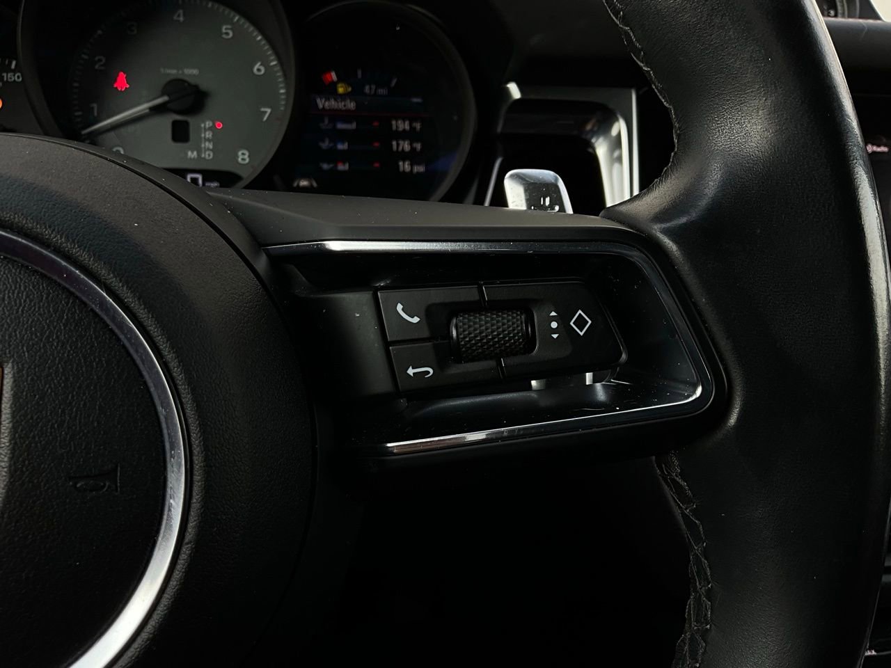 Used 2022 Porsche Macan S image 38