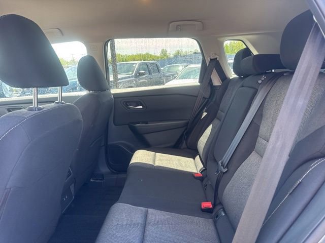 Used 2026 Nissan Rogue SV AWD/4WD image 18