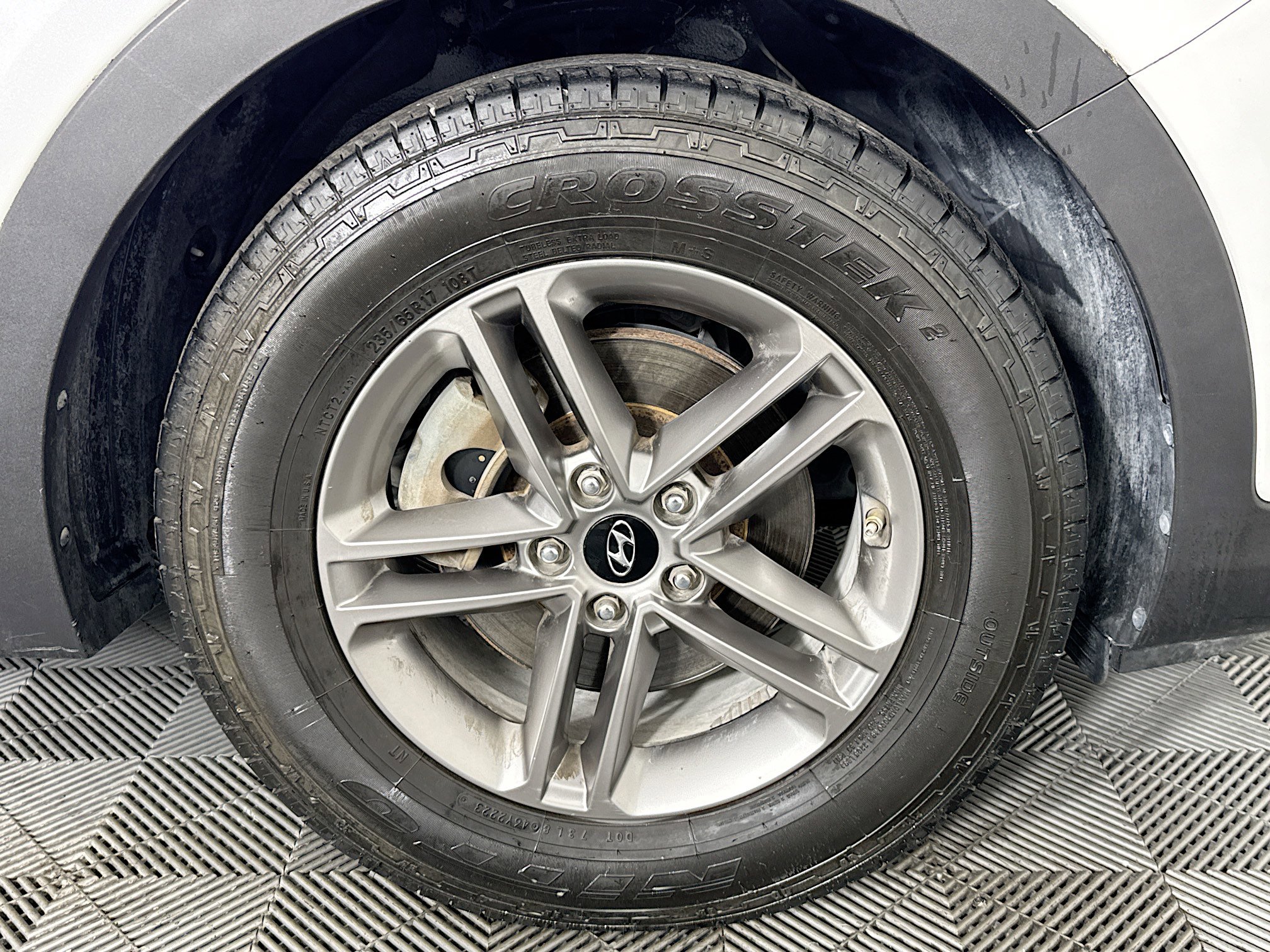 Used 2017 Hyundai Santa Fe Sport image 31