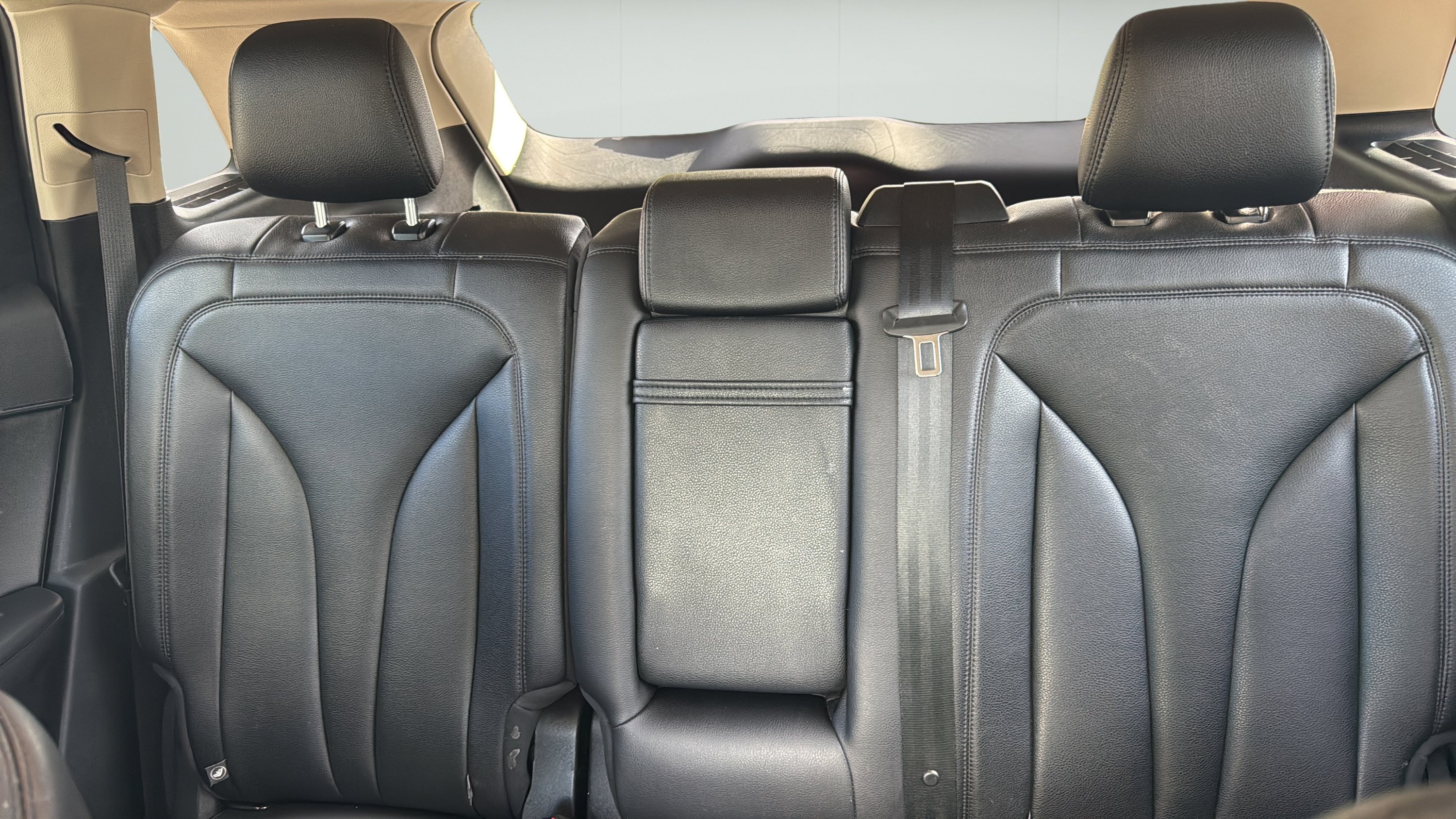 Used 2023 Lincoln Nautilus FWD w/ Premium Package image 20