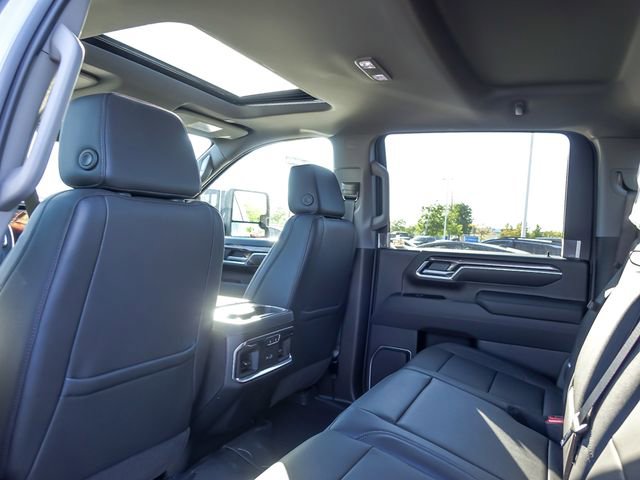 New 2026 Chevrolet Silverado 2500 LTZ w/ LTZ Premium Package AWD/4WD image 19