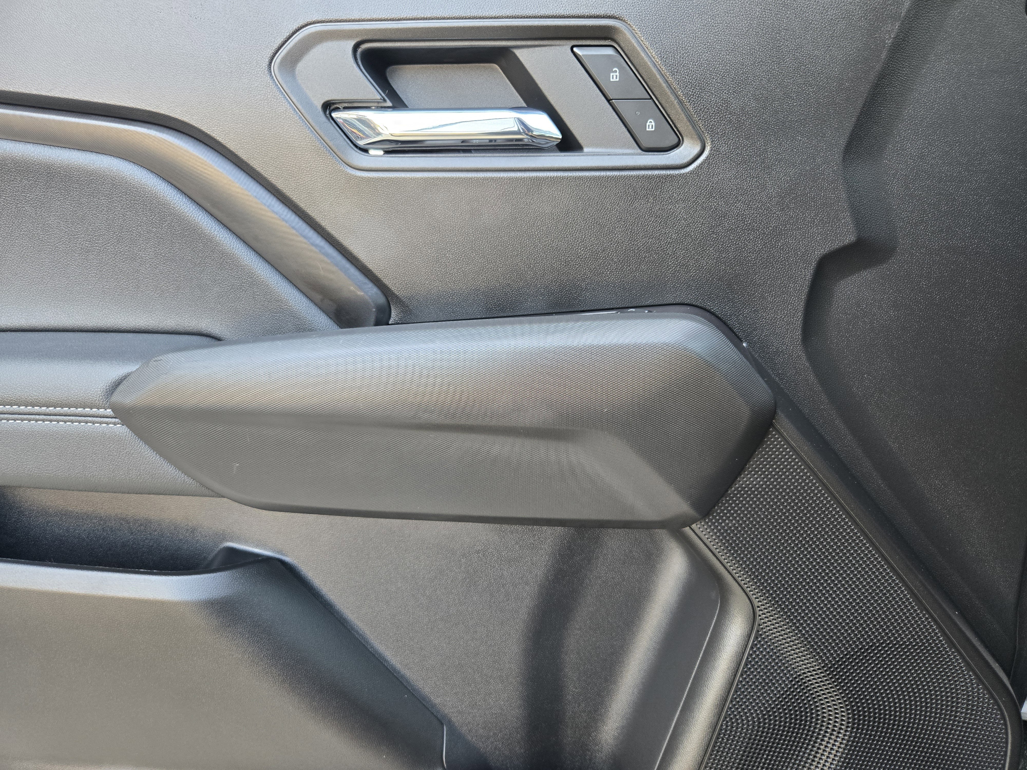 Used 2026 Chevrolet Colorado LT w/ LT Convenience Package image 17