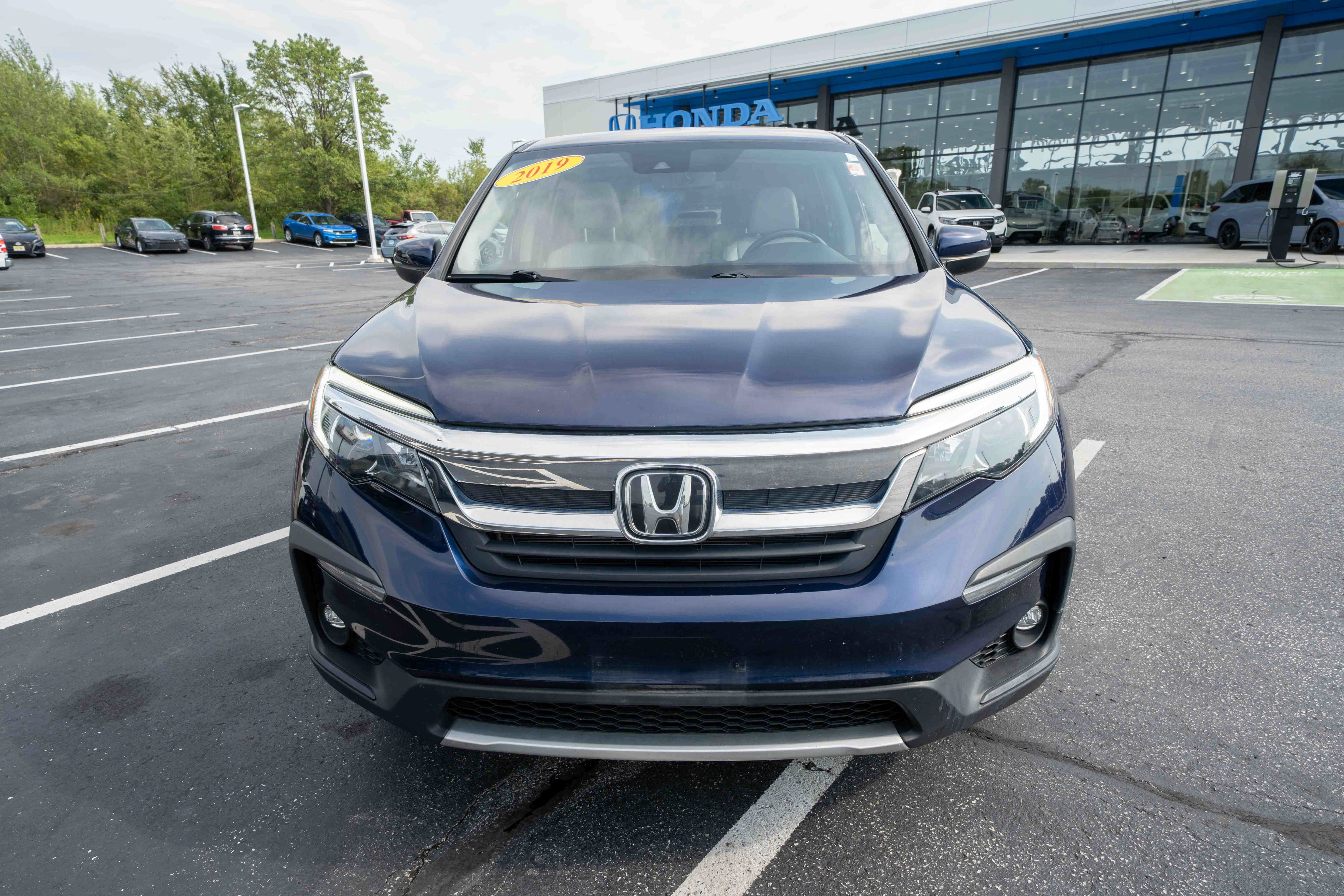 Used 2019 Honda Pilot EX-L image 2