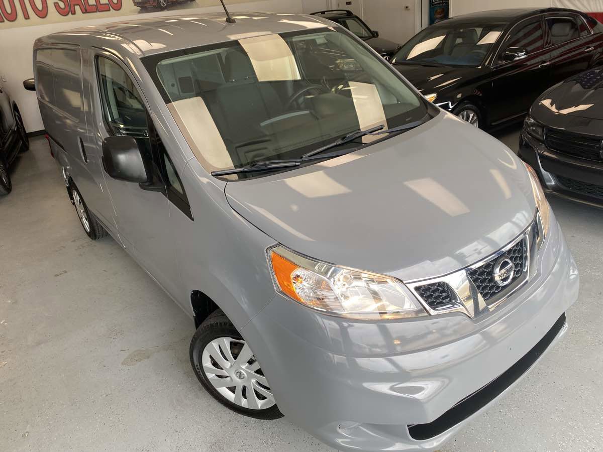 Used 2019 Nissan NV200 SV image 9