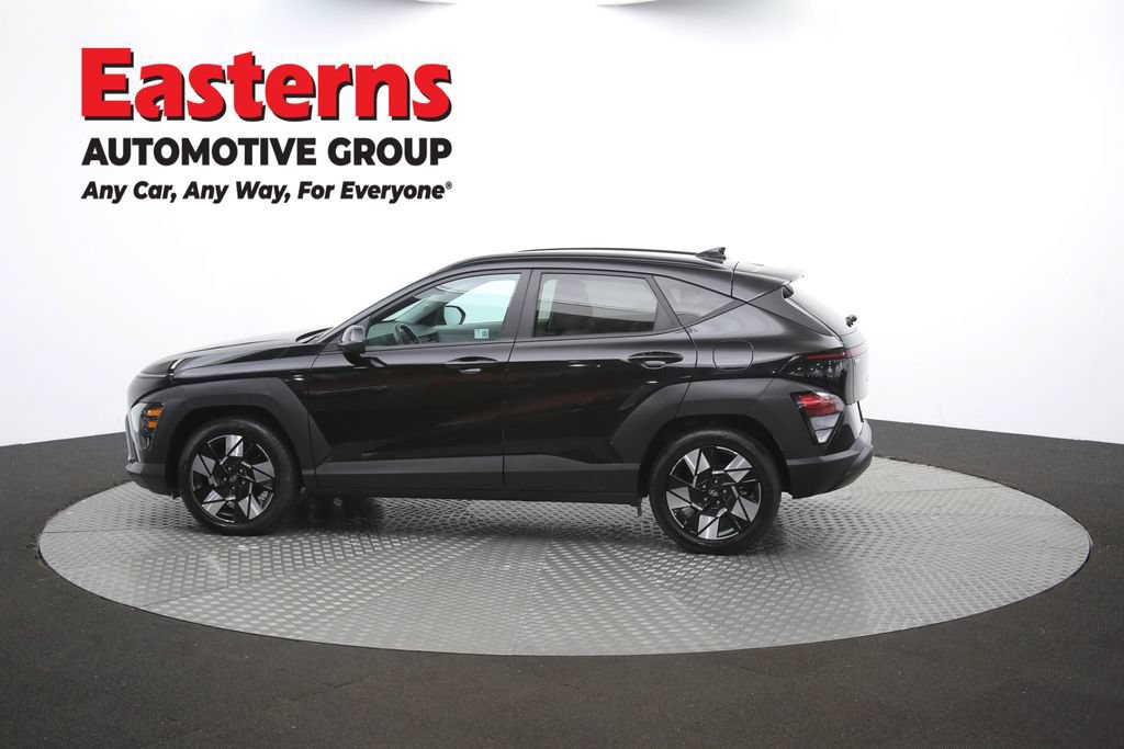 Used 2024 Hyundai Kona SEL FWD image 40