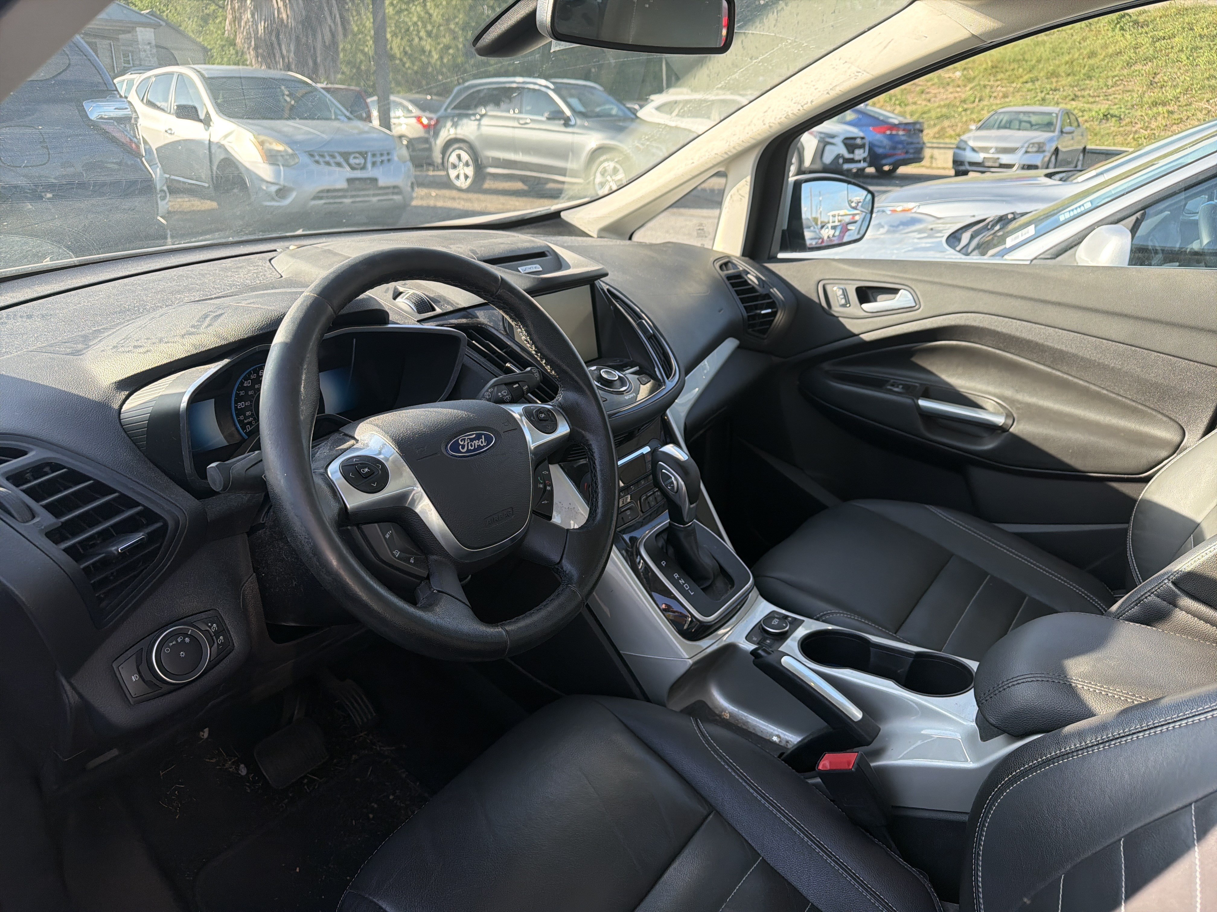 Used 2015 Ford C-MAX SEL w/ Equipment Group 303A FWD image 5