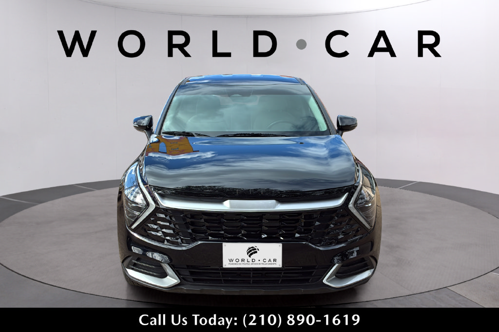 Used 2025 Kia Sportage EX FWD image 17