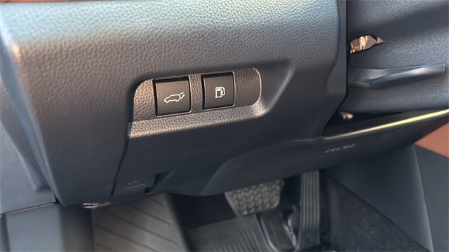 New 2025 Toyota Crown Signia w/ Advanced Technology Package image 12