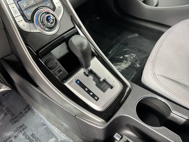 Used 2013 Hyundai Elantra GLS w/ Preferred Pkg FWD image 16