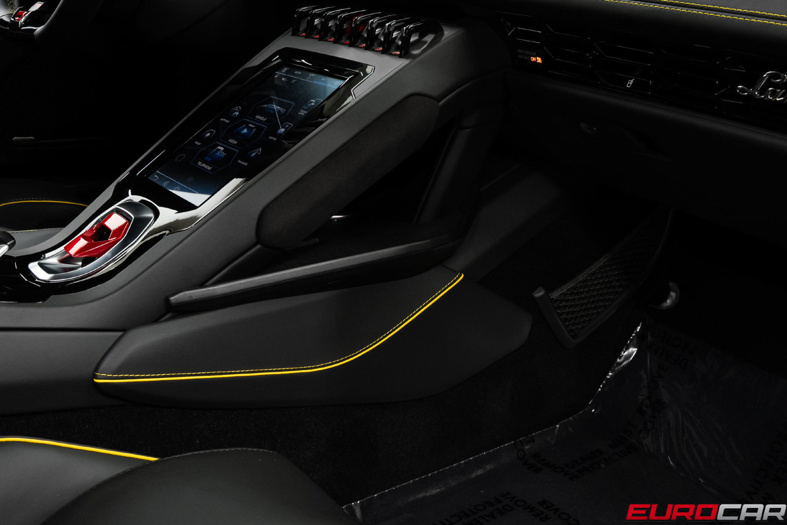 Used 2021 Lamborghini Huracan EVO RWD image 37