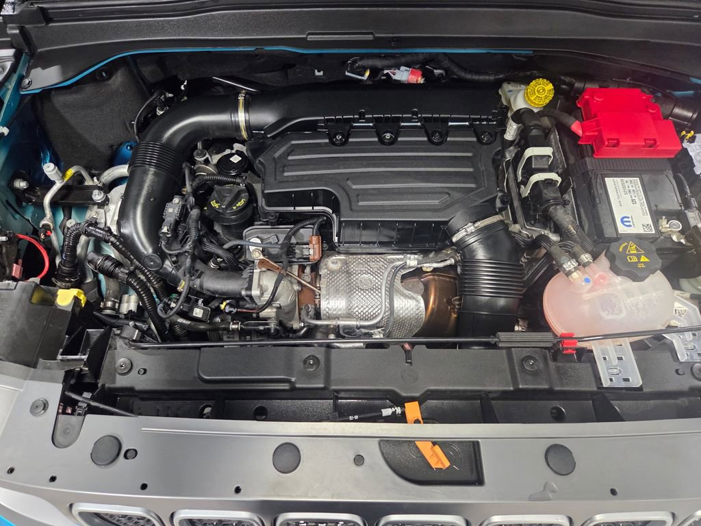 Used 2022 Jeep Renegade Limited image 27