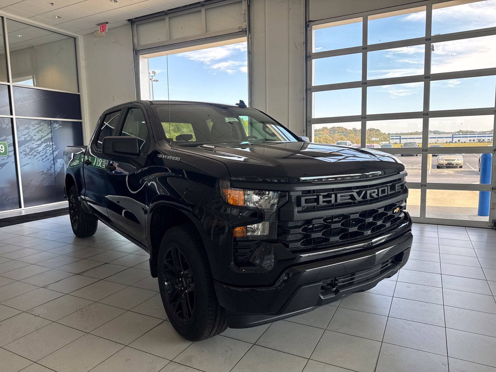 New 2026 Chevrolet Silverado 1500 Custom AWD/4WD image 3