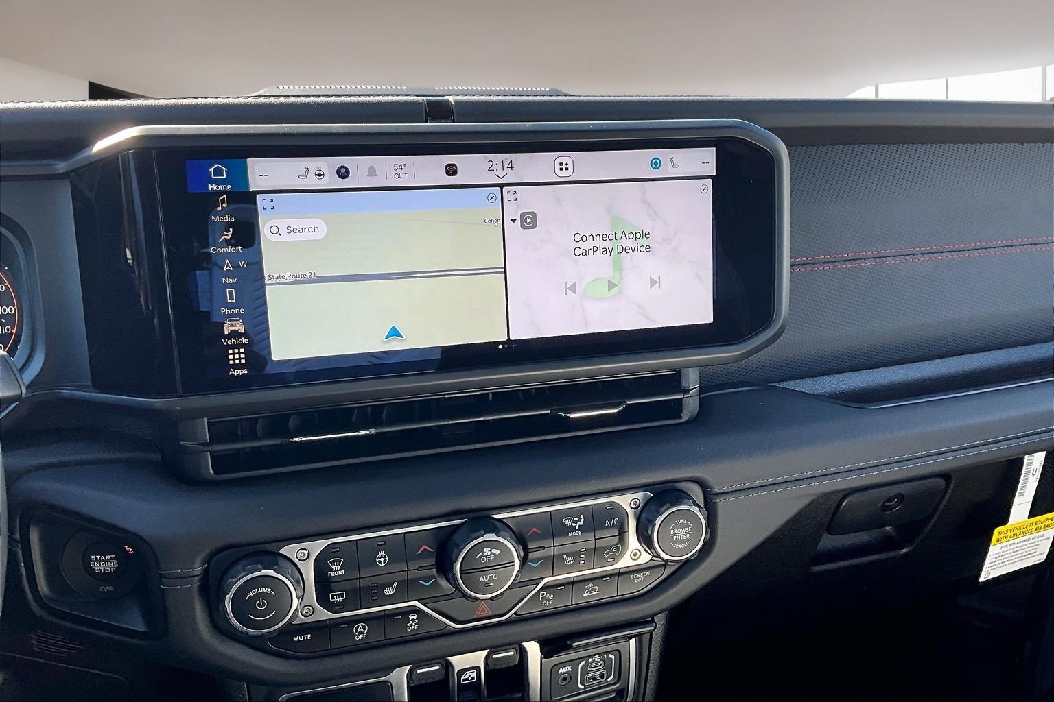 New 2025 Jeep Wrangler Rubicon w/ XTREMEE 35" Tire Package image 6