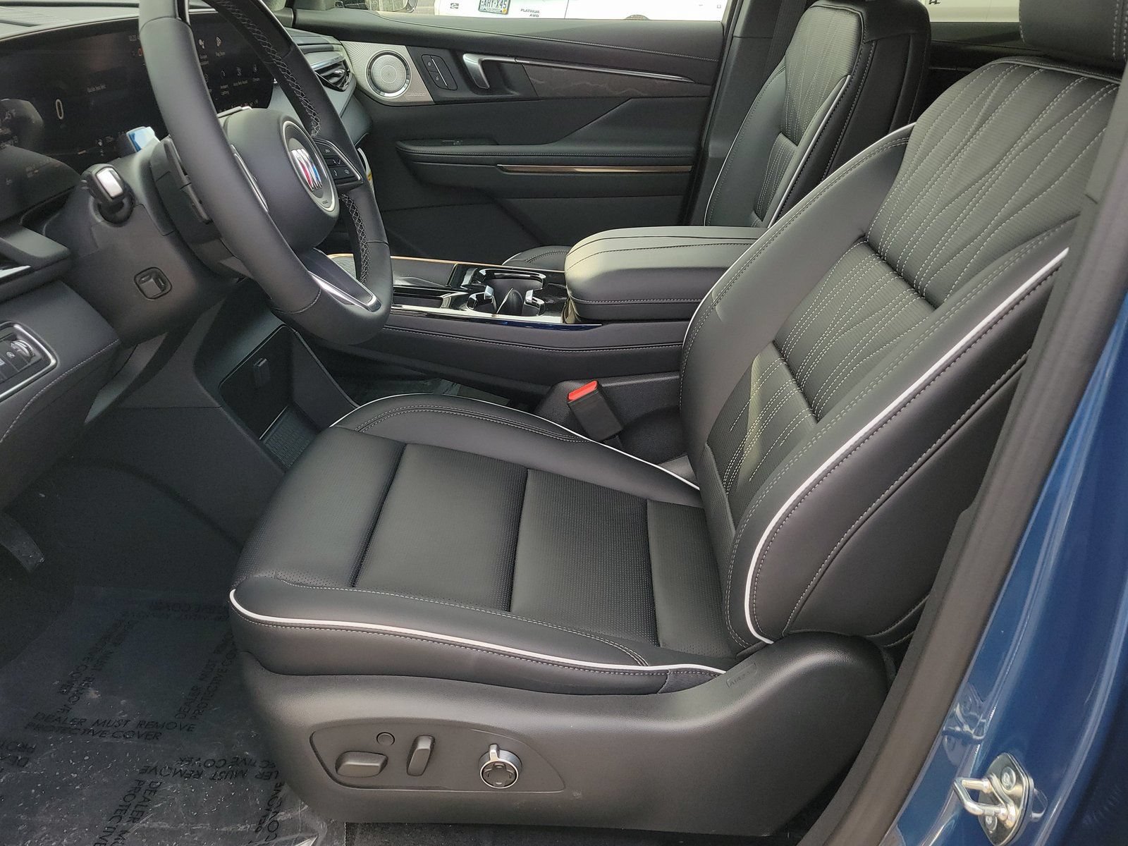 New 2026 Buick Enclave Avenir w/ Super Cruise Package FWD image 6