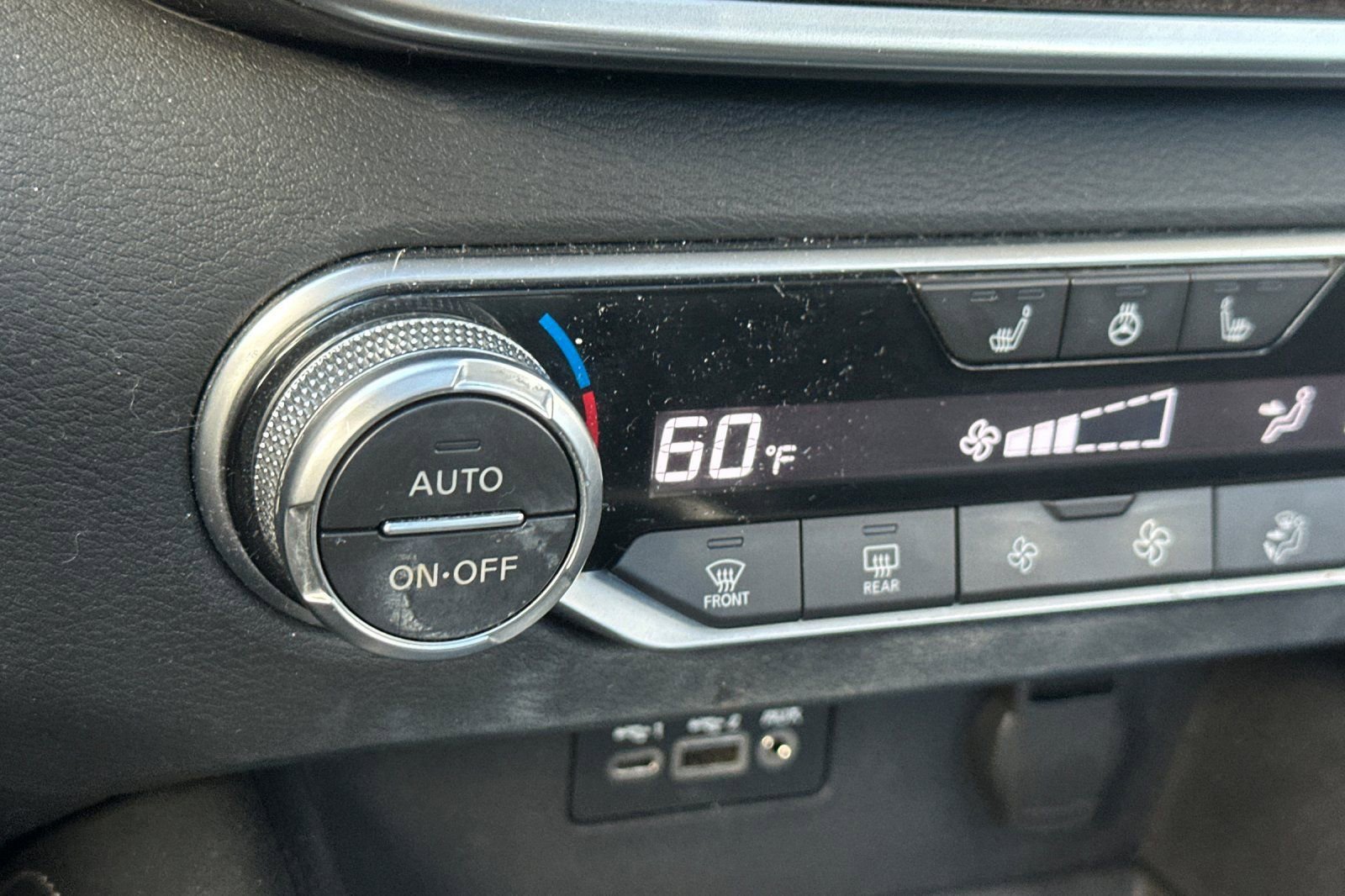 Used 2019 Nissan Altima 2.5 SL FWD image 28