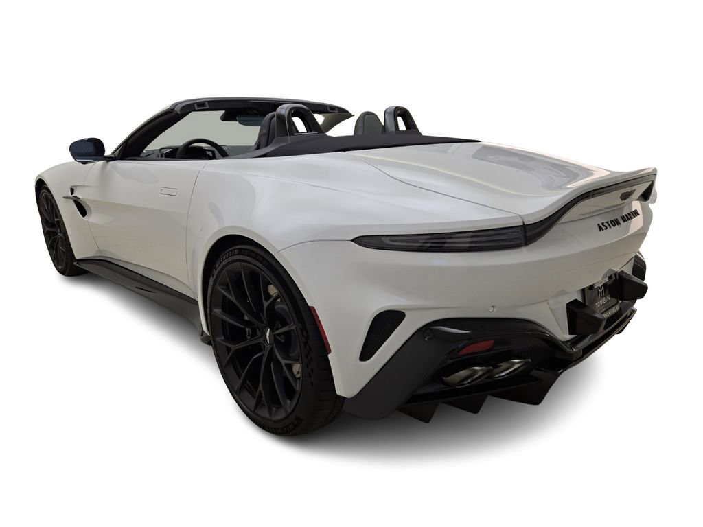 New 2026 Aston Martin V8 Vantage Coupe RWD image 12
