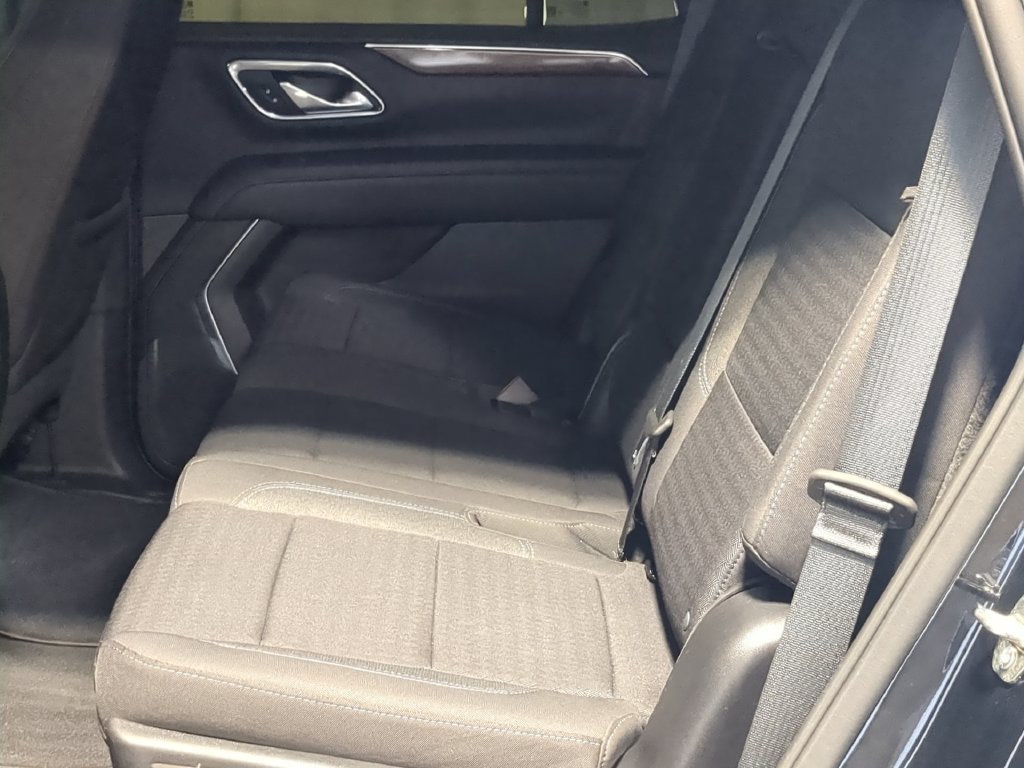 Used 2023 GMC Yukon SLE AWD/4WD image 23