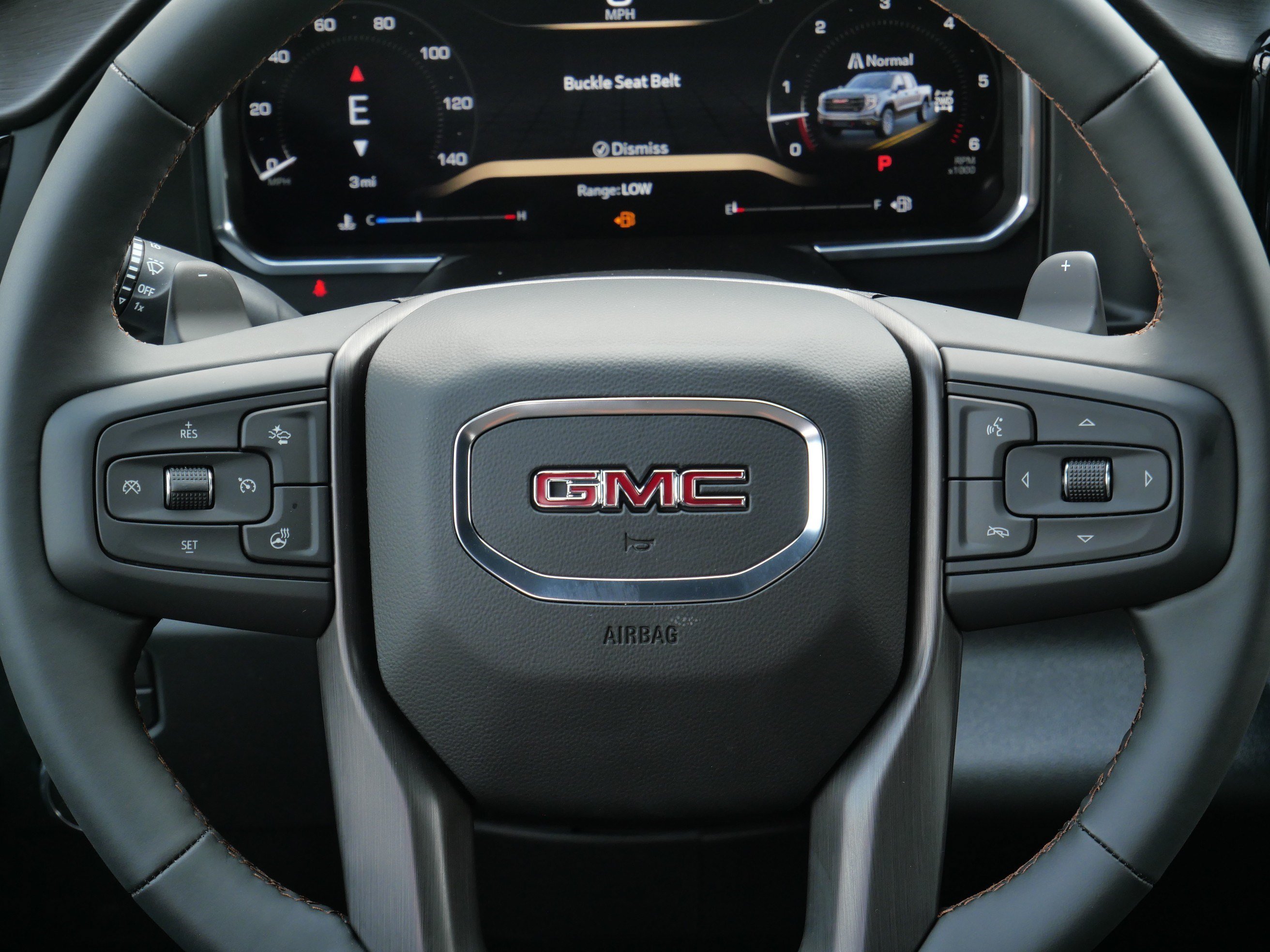 New 2026 GMC Sierra 1500 AT4 w/ Technology Package AWD/4WD image 9