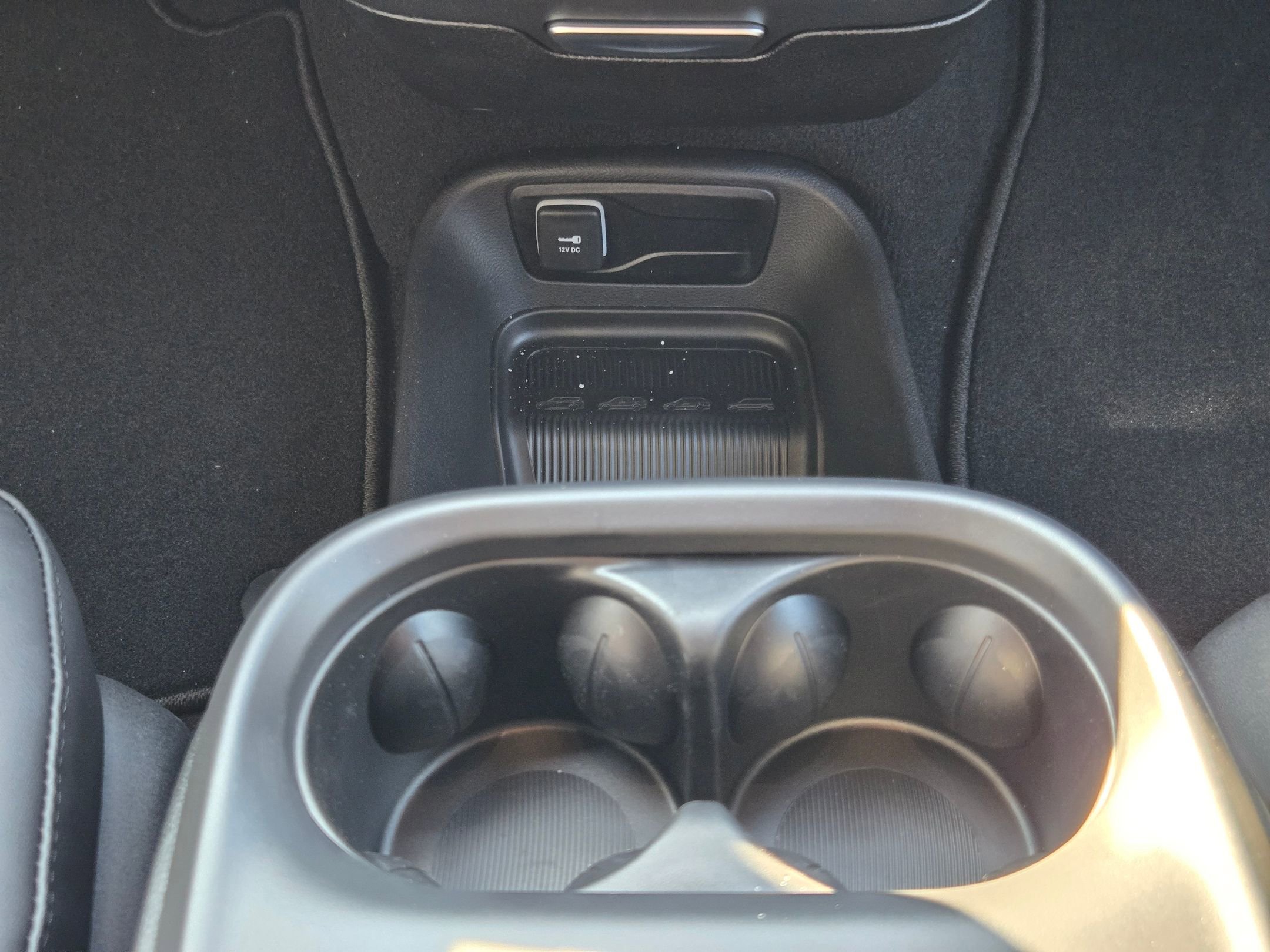 New 2026 Chrysler Pacifica Select image 13