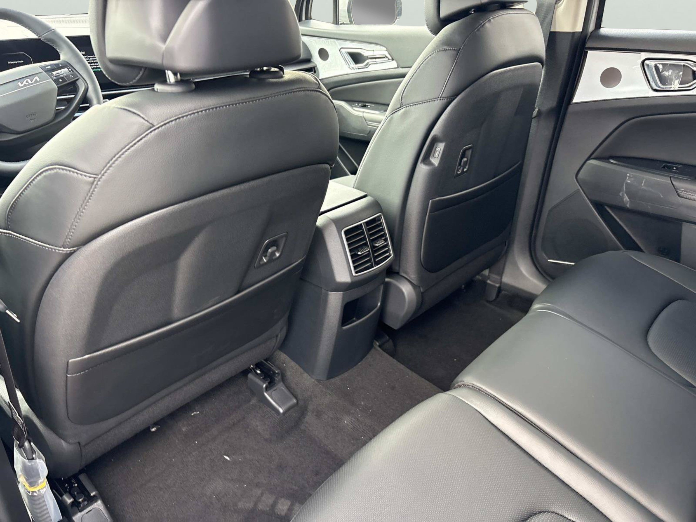 New 2027 Kia Sportage SX FWD image 14