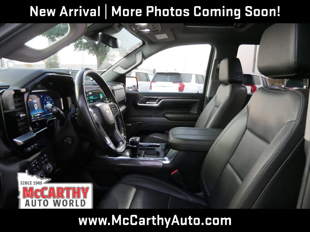Used 2024 Chevrolet Silverado 1500 LTZ w/ LTZ Premium Package AWD/4WD image 9