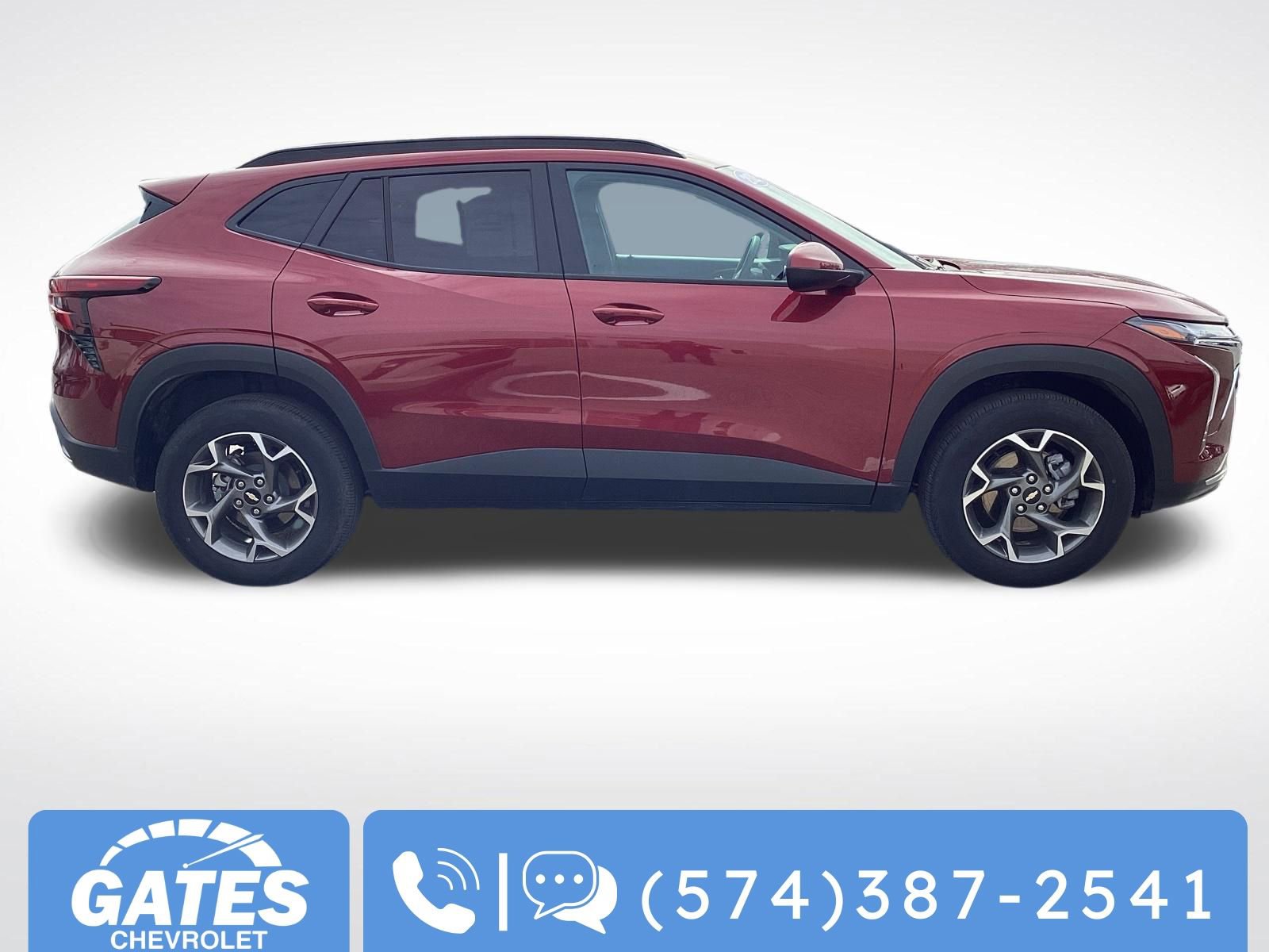 Used 2025 Chevrolet Trax LT image 9
