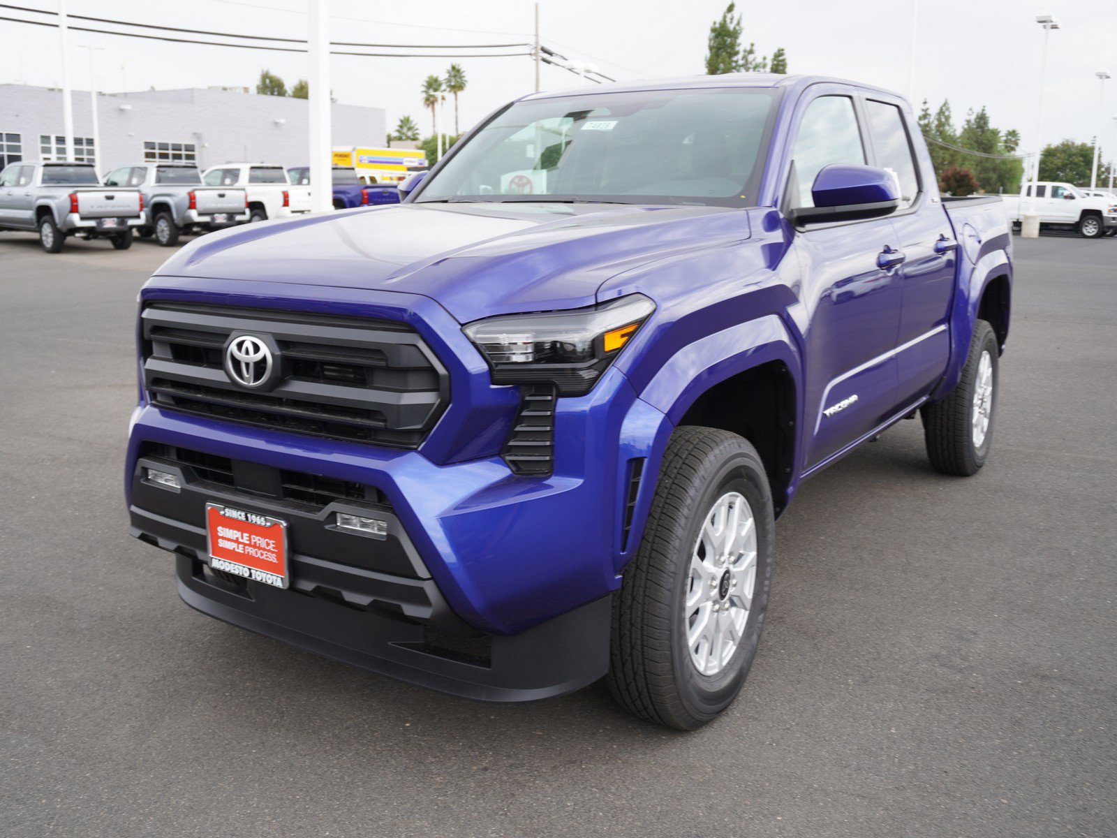 New 2025 Toyota Tacoma SR5 image 8