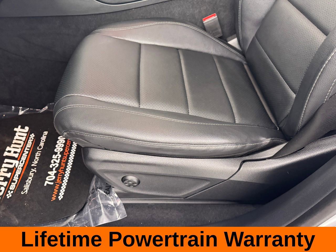 Used 2024 Mercedes-Benz GLE 350 4MATIC image 13