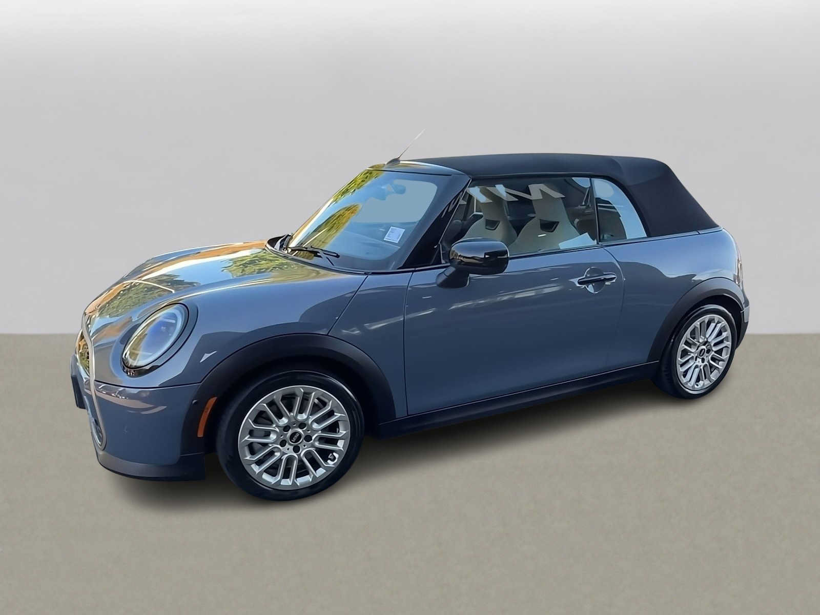 Used 2025 MINI Cooper S FWD image 4