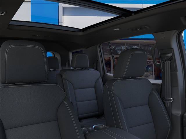 New 2027 Chevrolet Traverse LT w/ Sun and Wheel Package FWD image 24