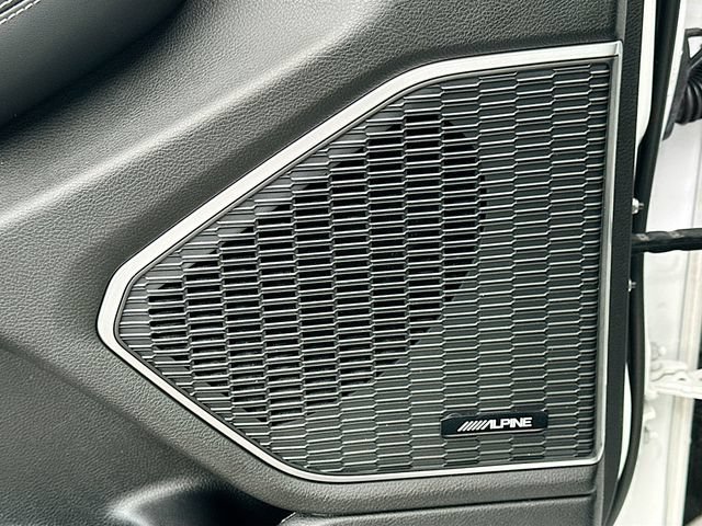 Used 2021 Jeep Grand Cherokee L Limited RWD image 19