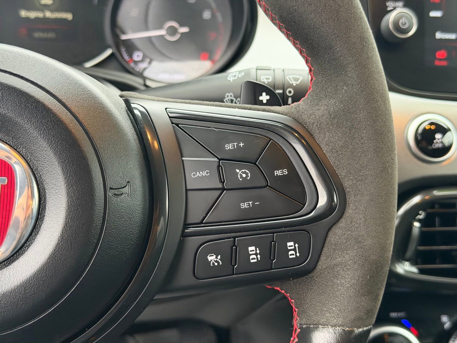 Used 2023 FIAT 500X Sport w/ Technology Group image 17