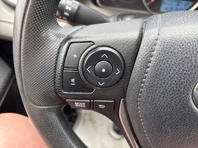 Used 2013 Toyota RAV4 LE image 10