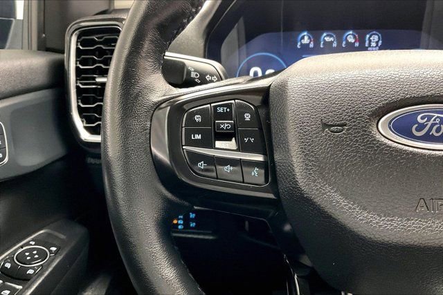 Used 2024 Ford Ranger Lariat w/ FX4 Off-Road Package image 21