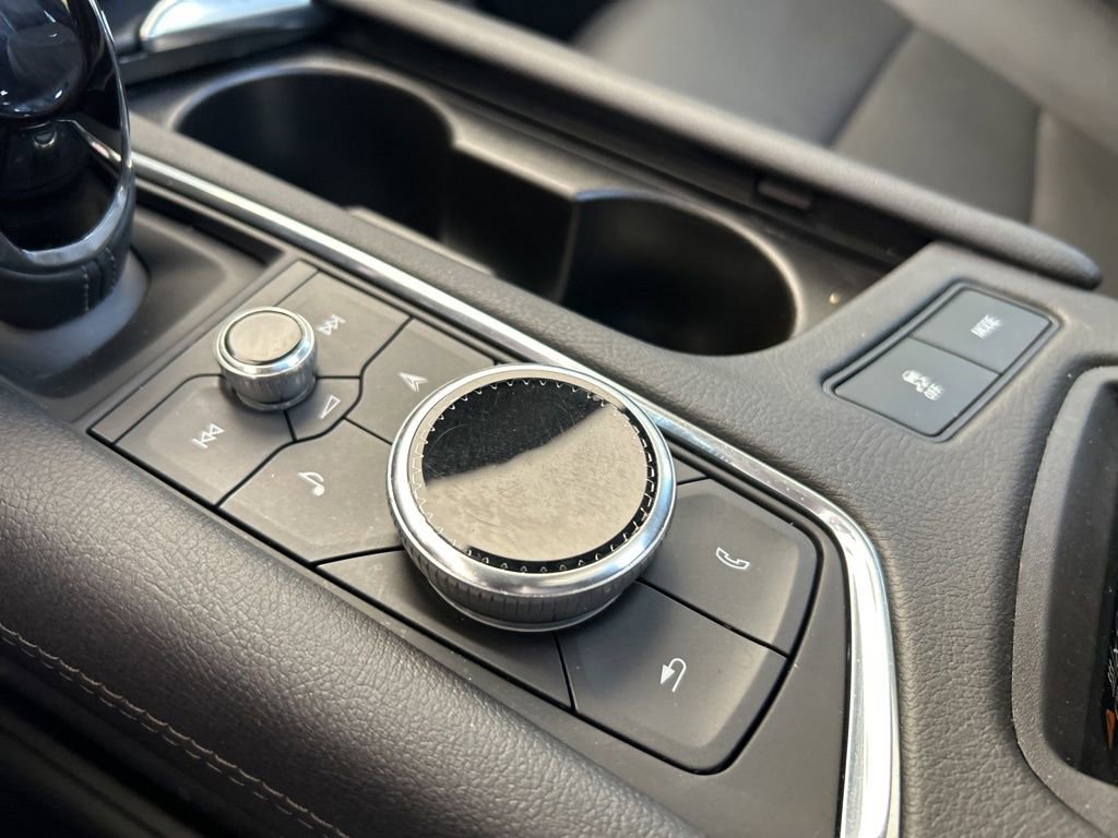 Used 2023 Cadillac XT5 Premium Luxury image 44