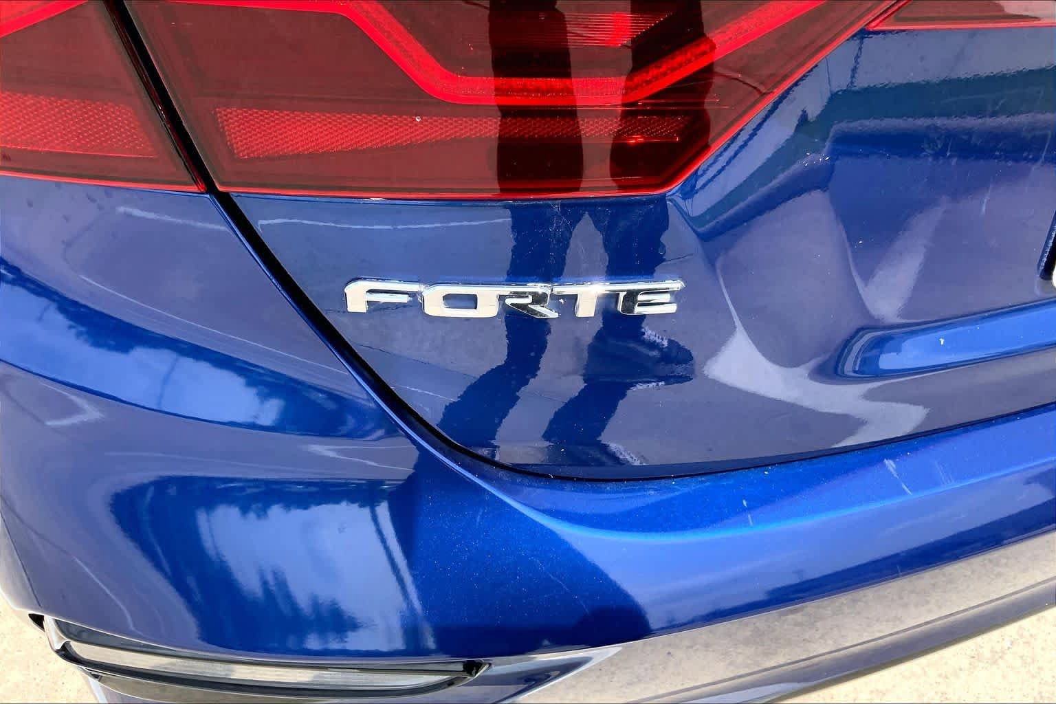 Used 2019 Kia Forte S FWD image 10