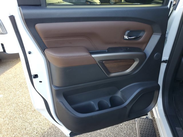Used 2023 Nissan Titan Platinum Reserve w/ Moonroof Package image 12
