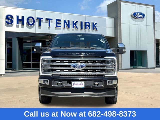 Used 2024 Ford F250 Platinum w/ FX4 Off-Road Package image 2