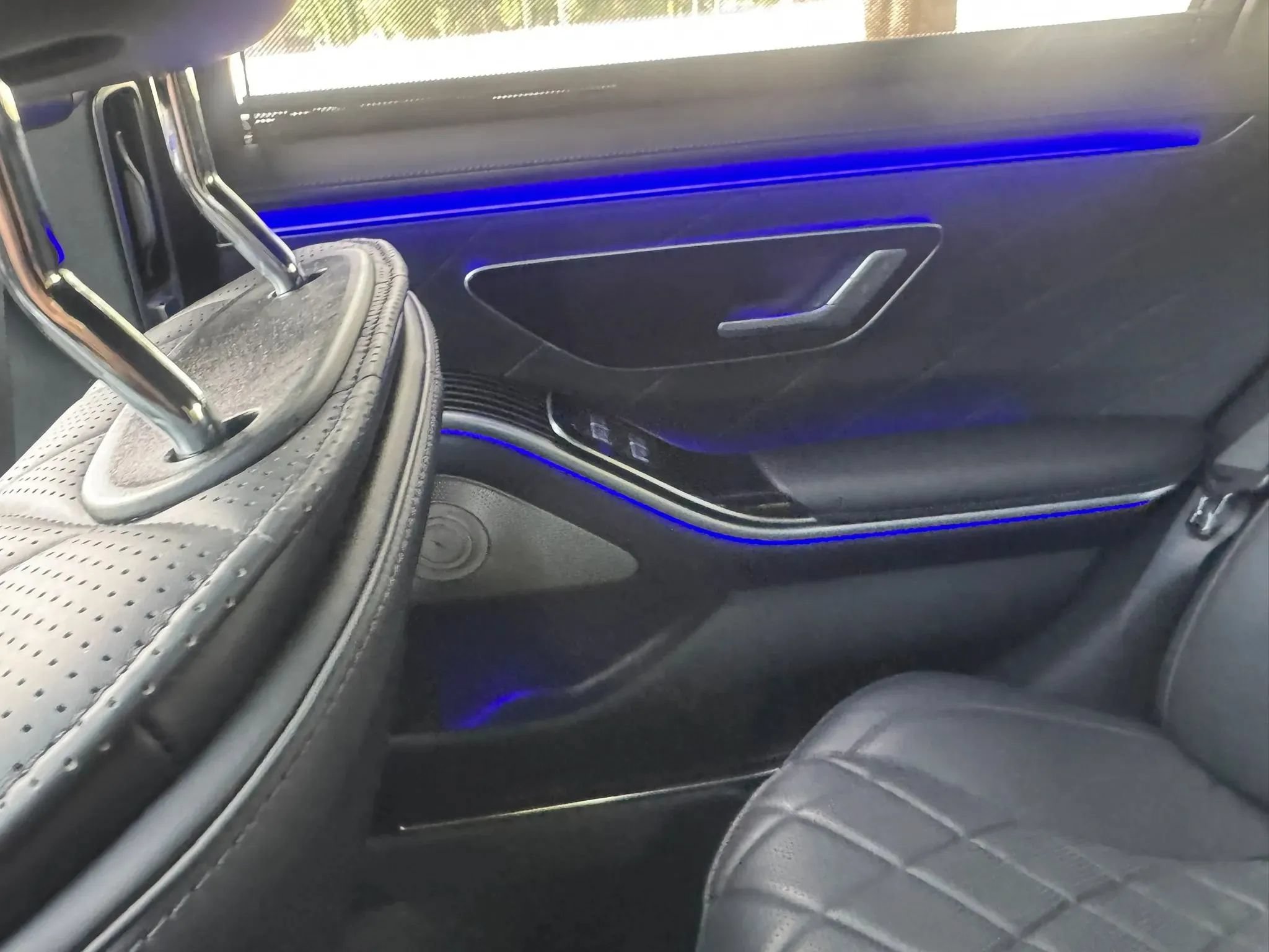 Used 2021 Mercedes-Benz S 580 4MATIC Sedan w/ AMG Line image 49